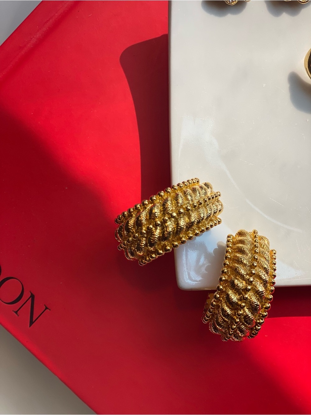 Gold Textured Hoop Earrings - Elegant Women's Jewelry